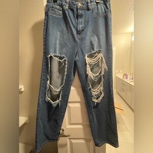 Women’s Blue Distressed Jeans